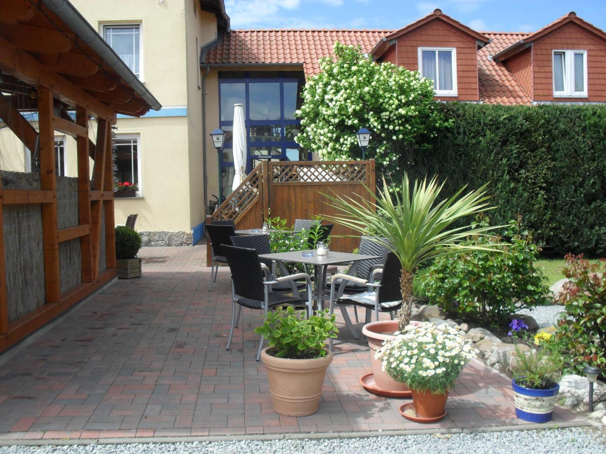 Hotel-Pension Zur Mole Wiek auf Rügen Екстериор снимка