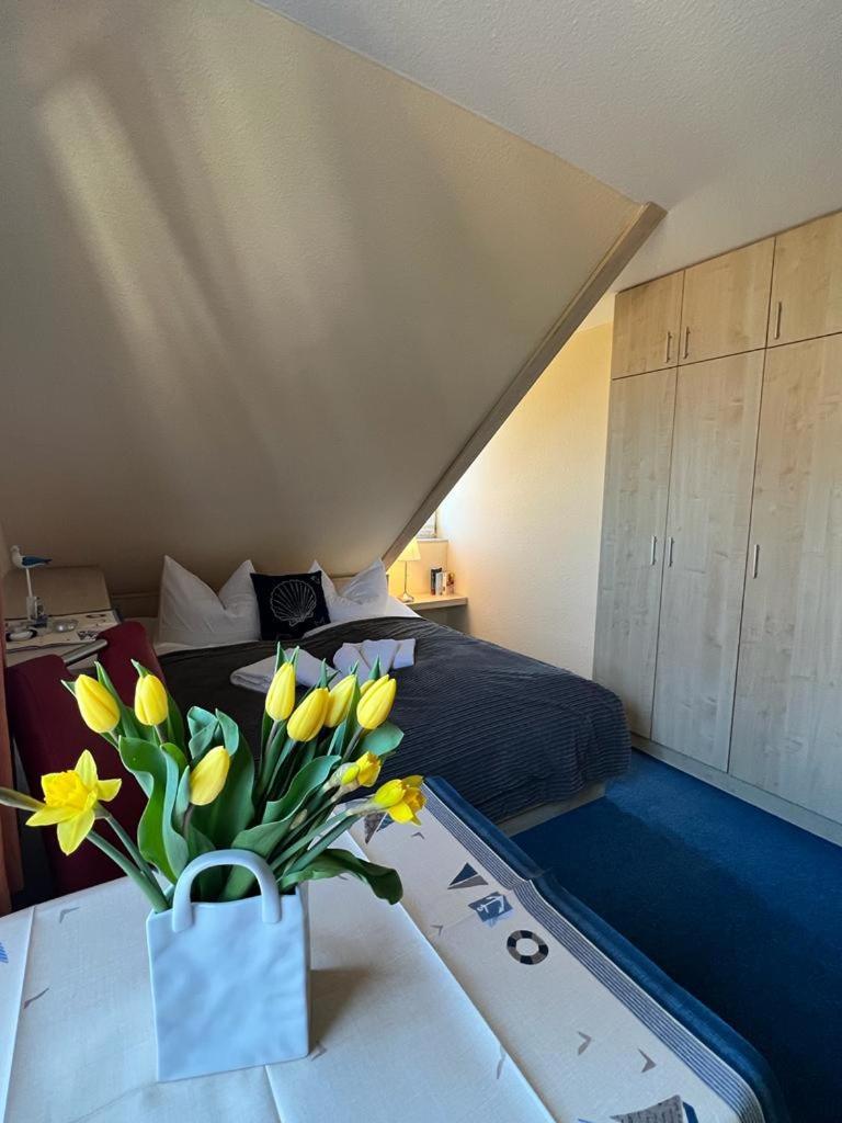 Hotel-Pension Zur Mole Wiek auf Rügen Екстериор снимка